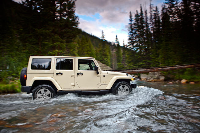 2-photo-jeep-wrangler