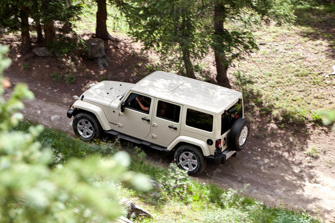 3-photo-jeep-wrangler